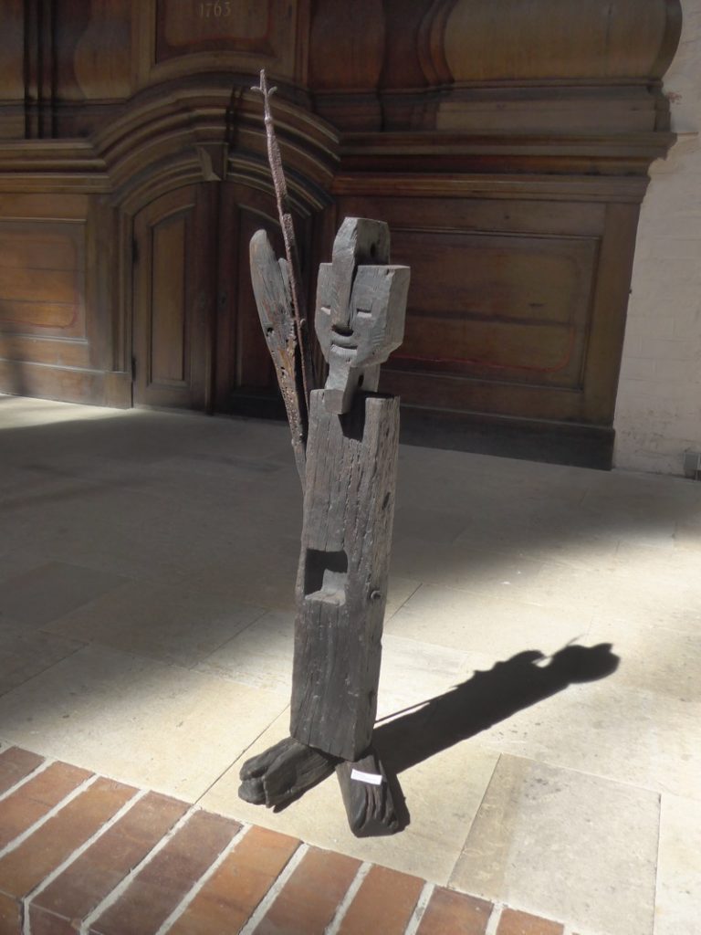 P1090109 768x1024 - P1090109